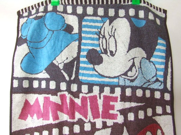 ディズニー・ミッキーマウス＆ミニーマウス可愛いバスタオル綿１００